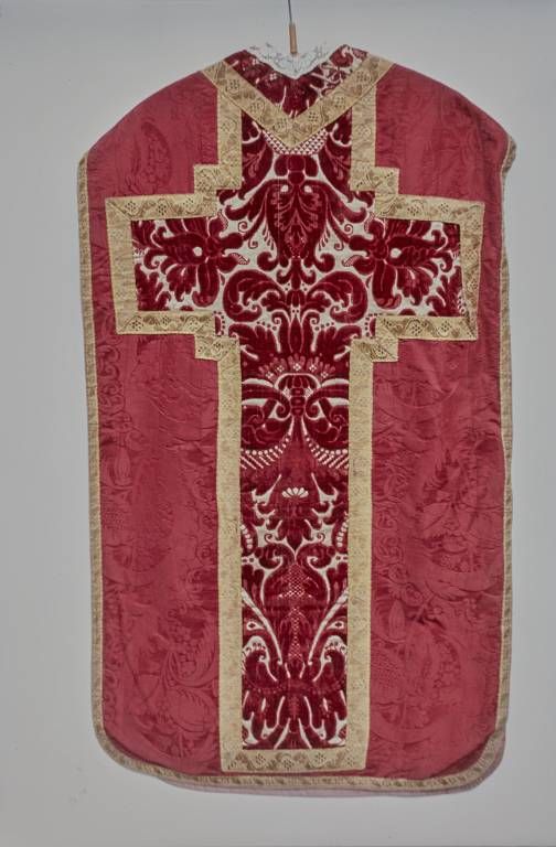 Chasuble : vue d'ensemble.