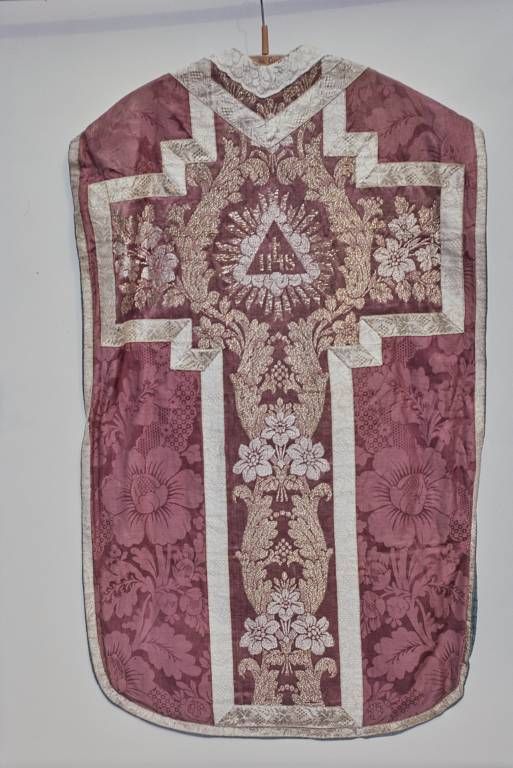 Chasuble (ornement violet)