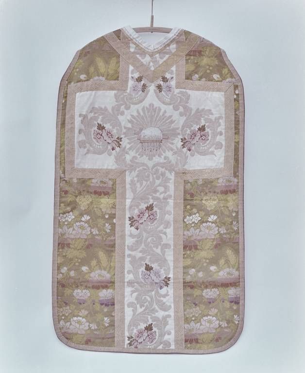 Chasuble et voile de calice (ornement vert)