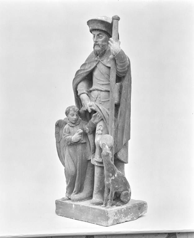 Trois-quarts gauche.