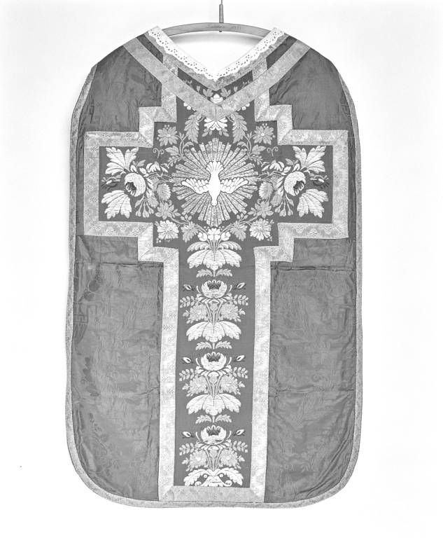 Ornement vert : chasuble et étole