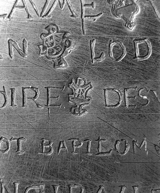 Détail : poinçons de Jean Lodier et Grégoire Desvarennes.