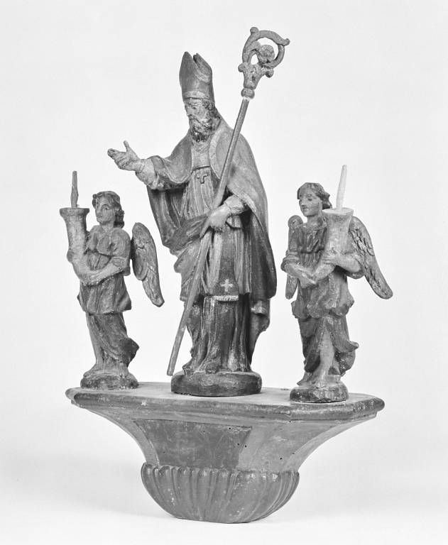 Bâton de procession, Saint Martin : trois-quarts gauche.