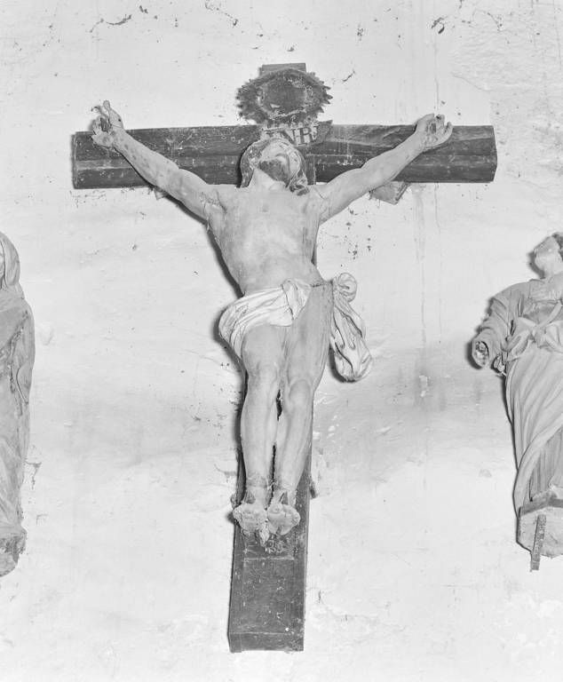 Détail : Christ en croix.