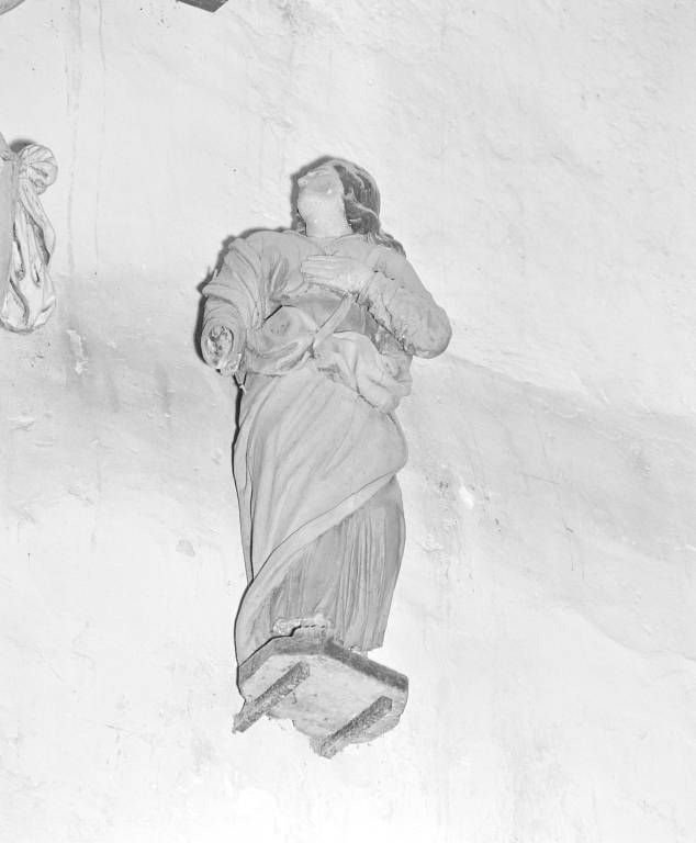 Détail : Saint Jean, trois-quarts droit.