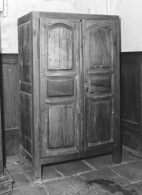 Armoire (n° 2)