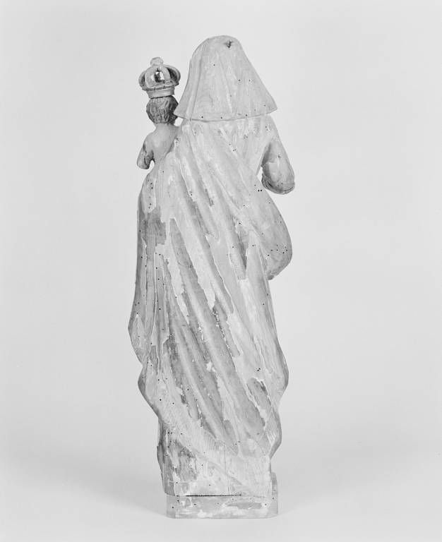 Statuette : revers.