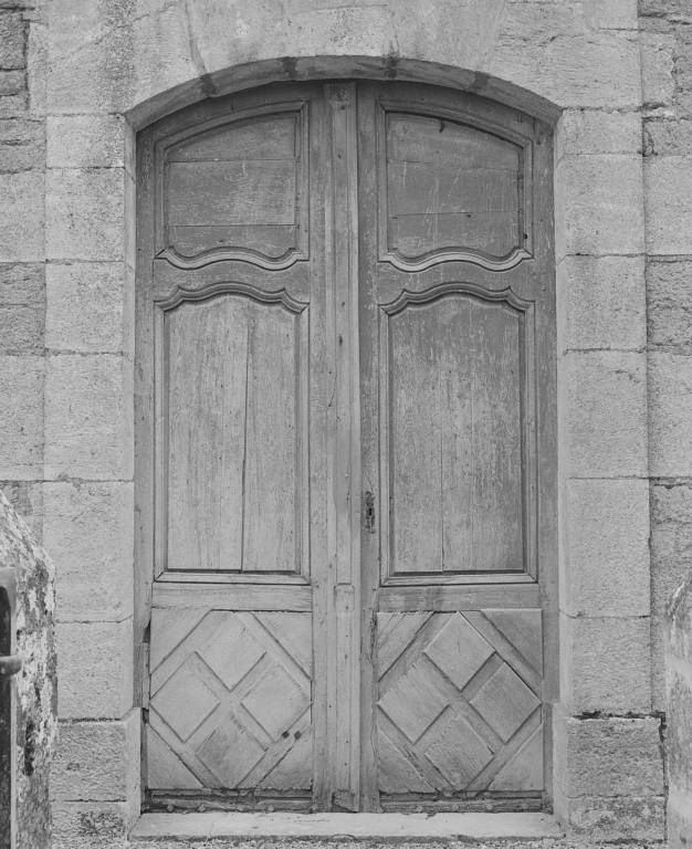 Portail, avant restauration.