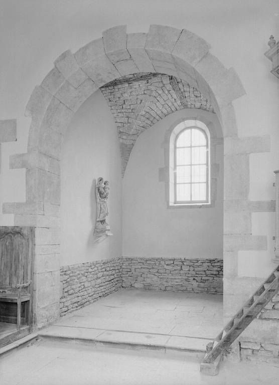 Chapelle droite.