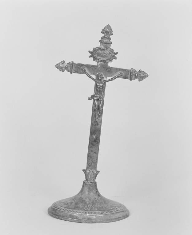 Croix d'autel (n° 1)