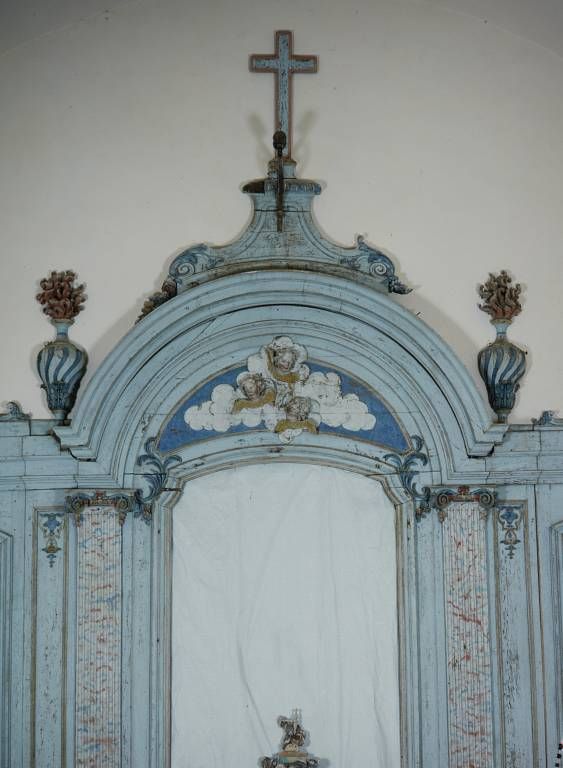 Retable : détail de la partie centrale.