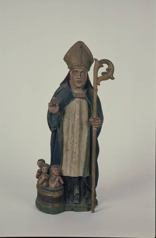 Statue : saint Eloi et groupe sculpé : saint Nicolas