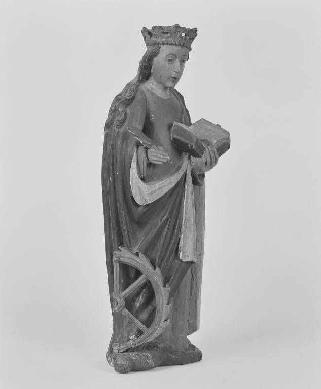 Sainte Catherine : trois-quarts droit.