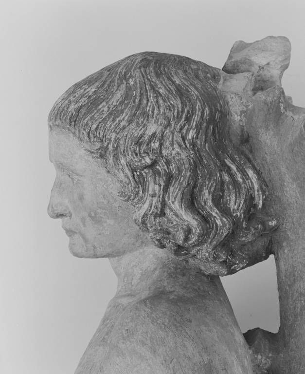 Détail : le visage, profil gauche.