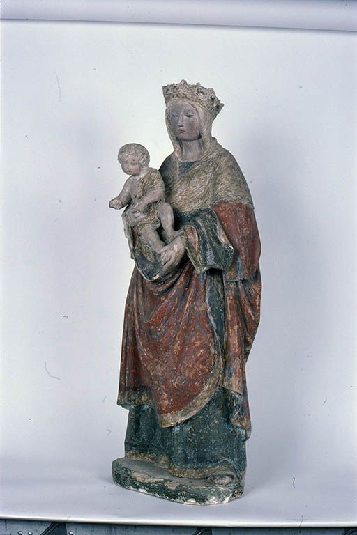 Statue : Vierge à l'Enfant (n° 1)