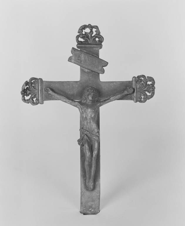 Croix d'autel (n° 2)