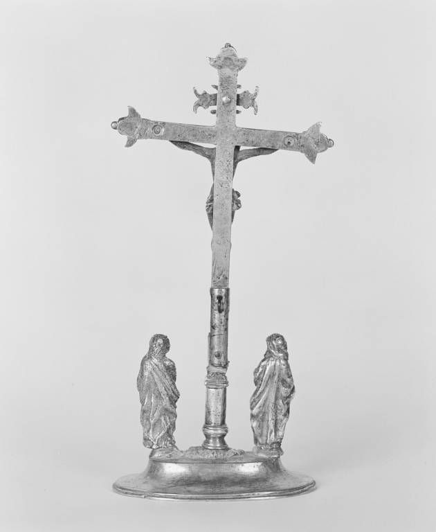 Croix d'autel