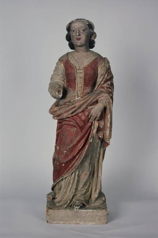 Statue : sainte