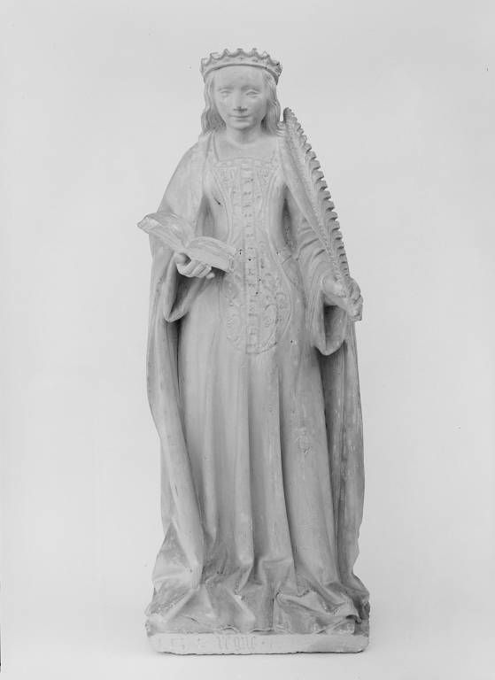 Statue : sainte Reine