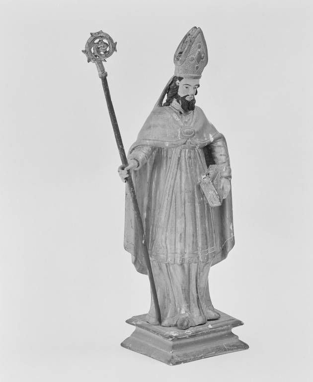 Saint Blaise, vue de trois-quarts droit.