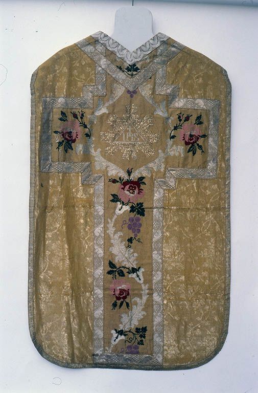 Chasuble (ornement doré)