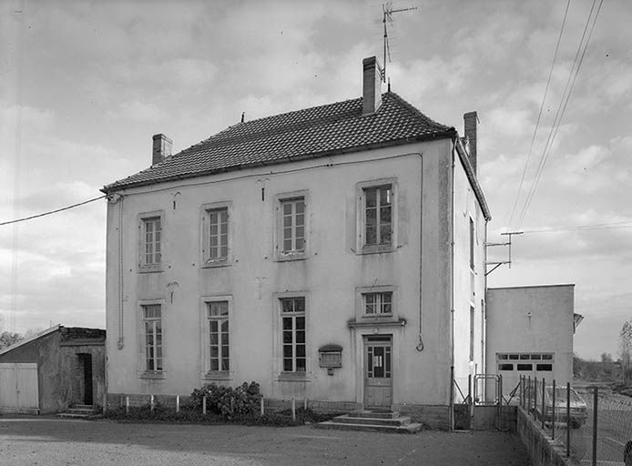 Façade antérieure.