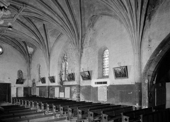 Mur gauche de la nef