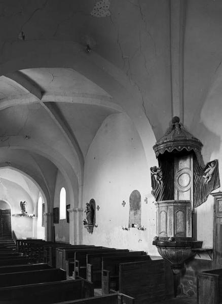 Nef : élévation gauche prise du choeur.