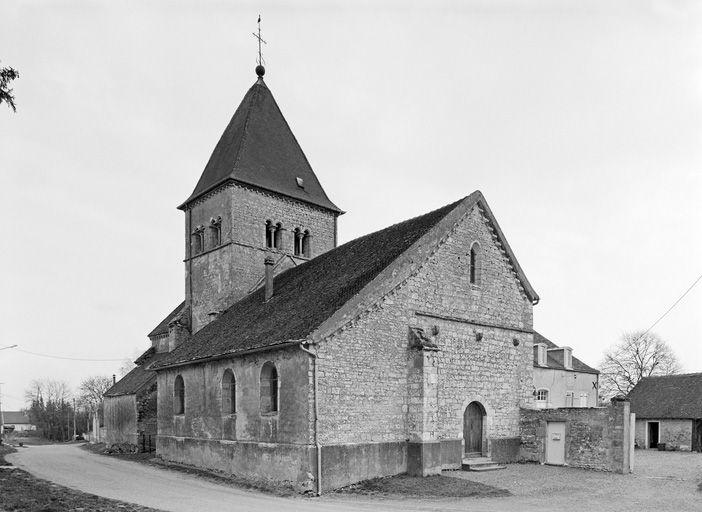 Façade et élévation gauche.