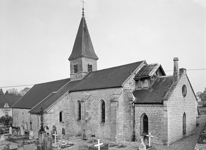 Chevet et élévation droite.