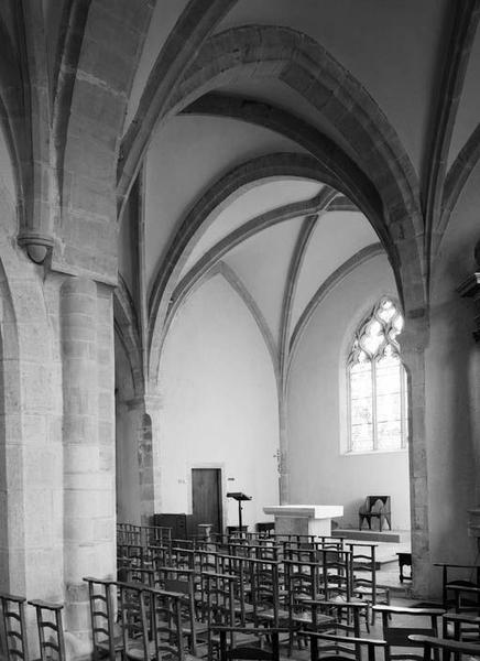 Choeur, vue prise du bras droit du transept.