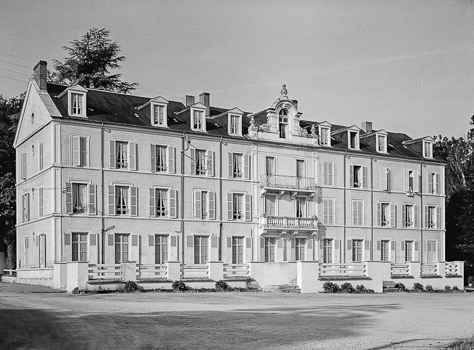 Façade nord du corps principal, vue de 1984.