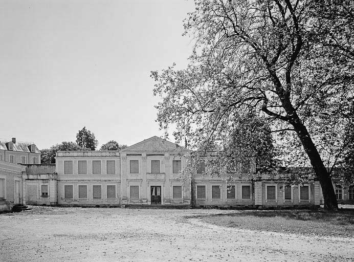 Façade antérieure.