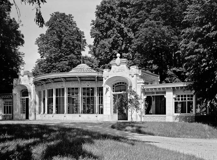 Pavillon des sources Saint-Léon et Saint-Léger