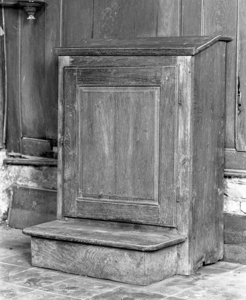 Prie-Dieu, armoire (prie-Dieu à armoire)