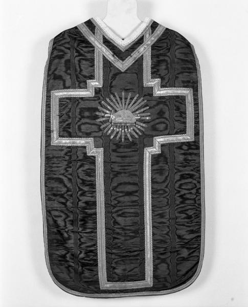 Chasuble (ornement vert)