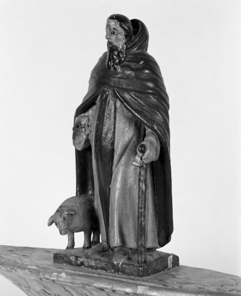 Statuette, trois-quarts gauche