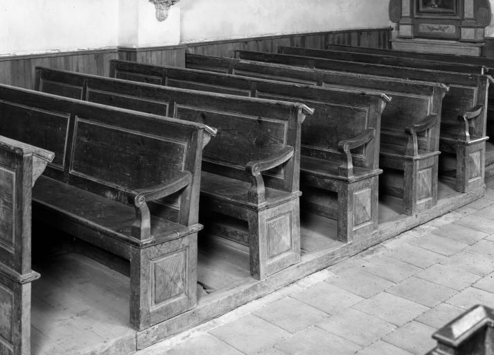 Bancs de fidèles (bancs d'église, 17, série)