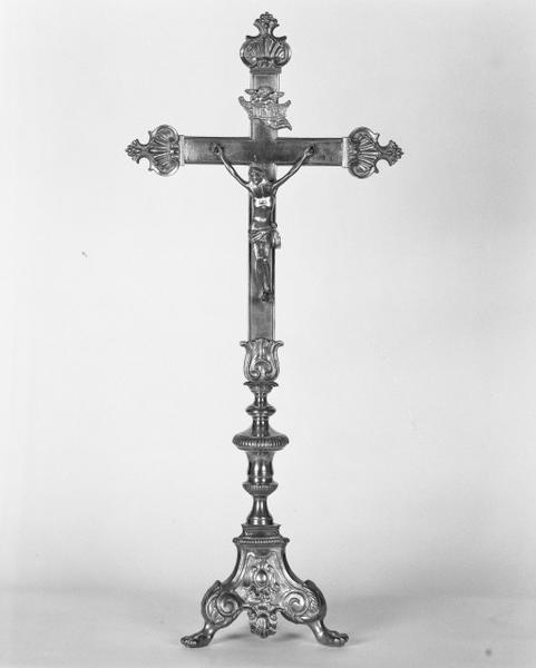 Croix d'autel