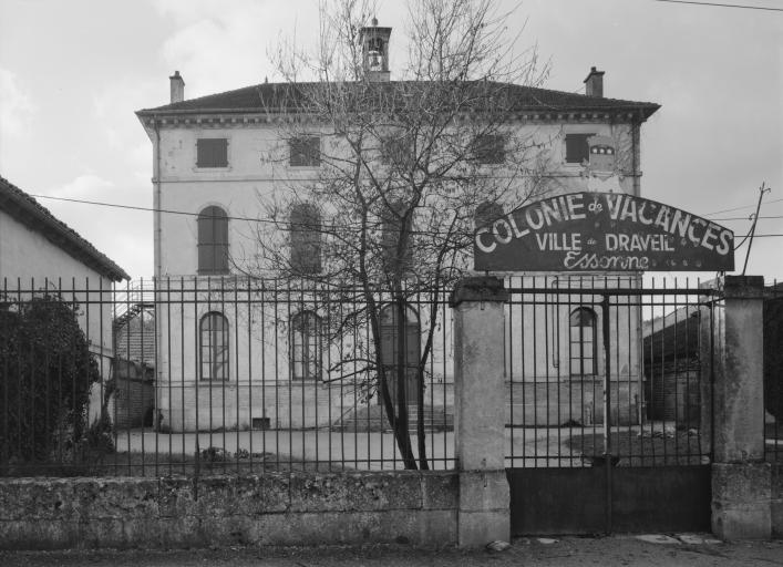 Vue d'ensemble de la maison.