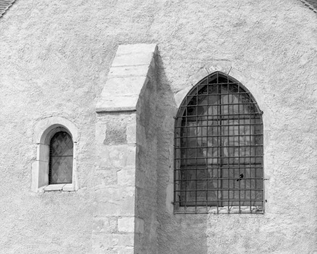 Chapelle latérale droite, baies