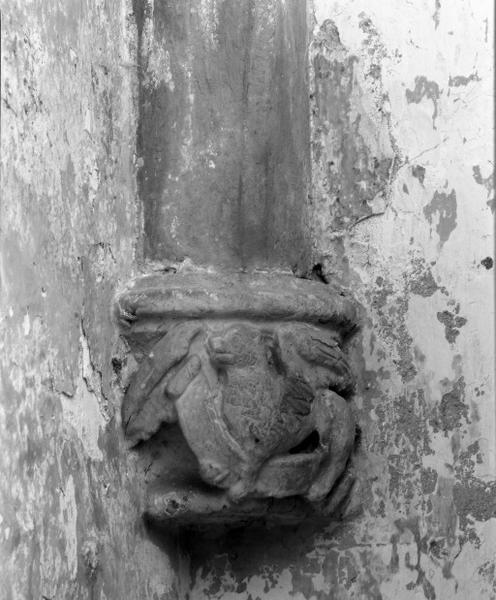 Chapelle latérale, culot antérieur droit: lion de saint Marc