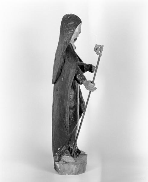 Statuette : sainte Claire d'Assise