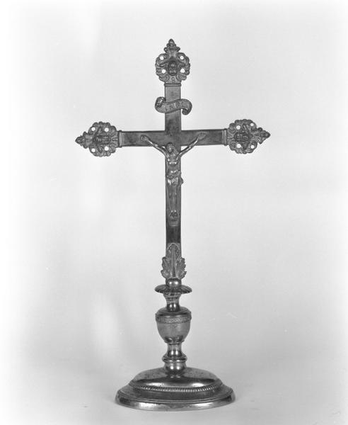 Croix d'autel (5)