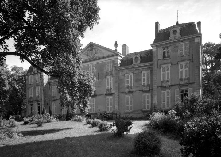 Façade antérieure.