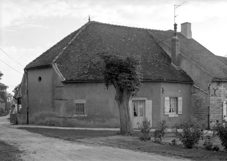 Bâtiment d'habitation, façade postérieure.