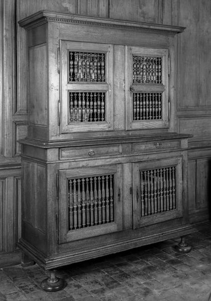 Armoire garde-manger