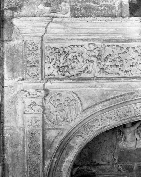 Décor de l'enfeu, détail.