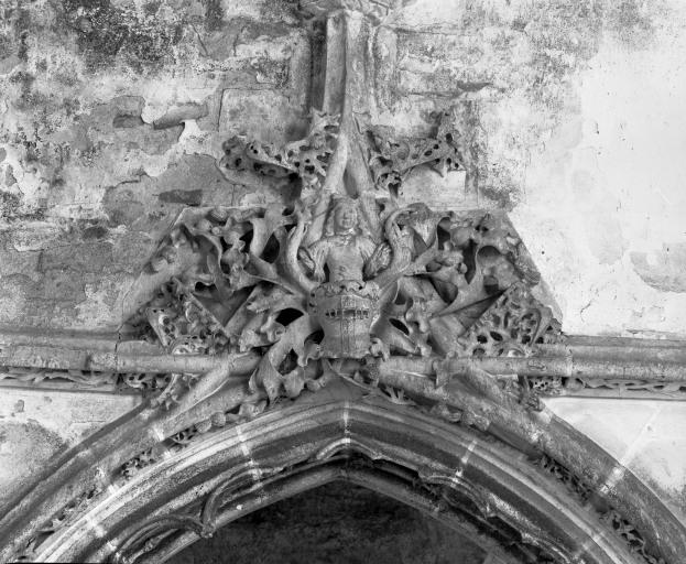 Tombeau (gisant) : de Jean de Longvy et Jeanne de Vienne seigneurs de Pagny