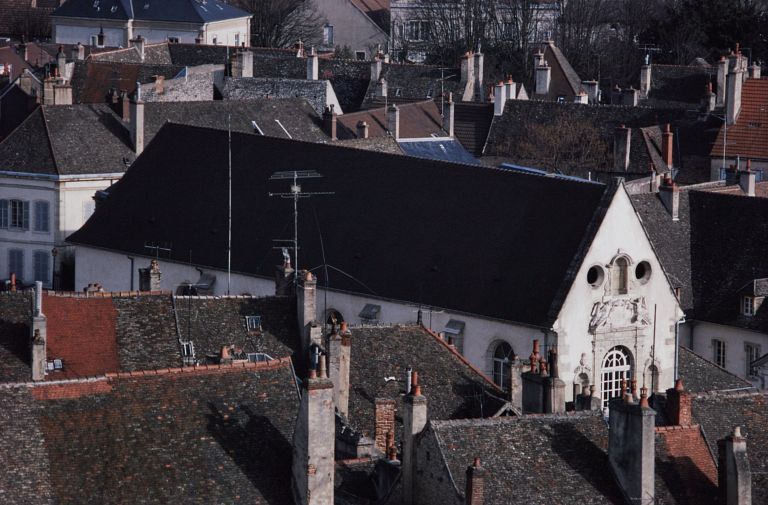 Ancienne église Saint-Etienne, vue prise du clocher de la collégiale.